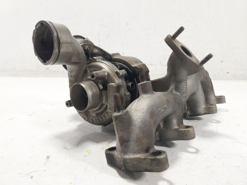 Recambio de turbocompresor para seat leon (1m1) 1.9 tdi referencia OEM IAM  8T1749VB 