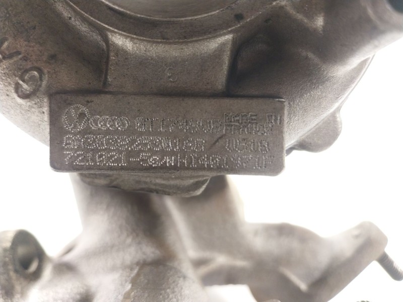 Recambio de turbocompresor para seat leon (1m1) 1.9 tdi referencia OEM IAM  8T1749VB 