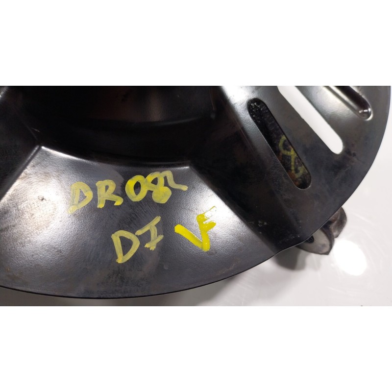 Recambio de mangueta delantera izquierda para kia rio iv (yb, sc, fb) 1.2 cvvt referencia OEM IAM   