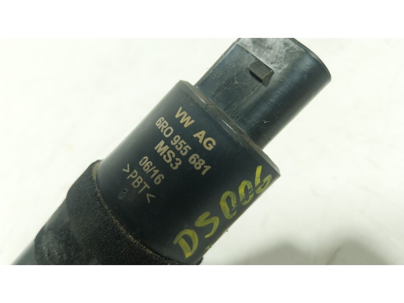 Recambio de bomba limpia para audi a6 c7 (4g2, 4gc) 2.0 tdi referencia OEM IAM 6R0955681  