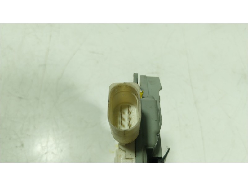 Recambio de cerradura puerta delantera derecha para porsche cayenne (92a) 4.8 turbo referencia OEM IAM  8K0839016 