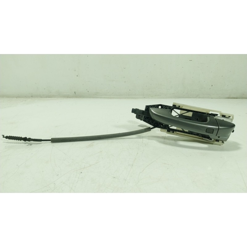 Recambio de maneta exterior delantera izquierda para porsche cayenne (92a) 4.8 turbo referencia OEM IAM  921940102 