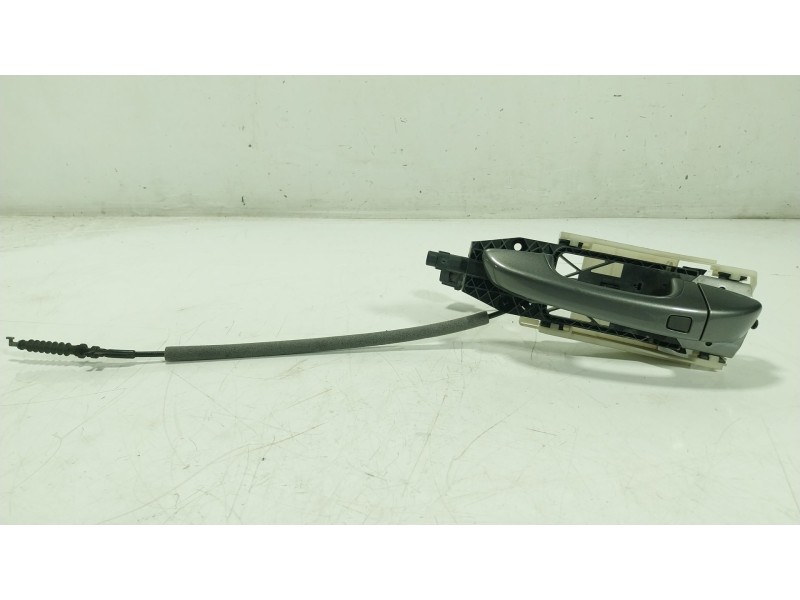 Recambio de maneta exterior delantera izquierda para porsche cayenne (92a) 4.8 turbo referencia OEM IAM  921940102 