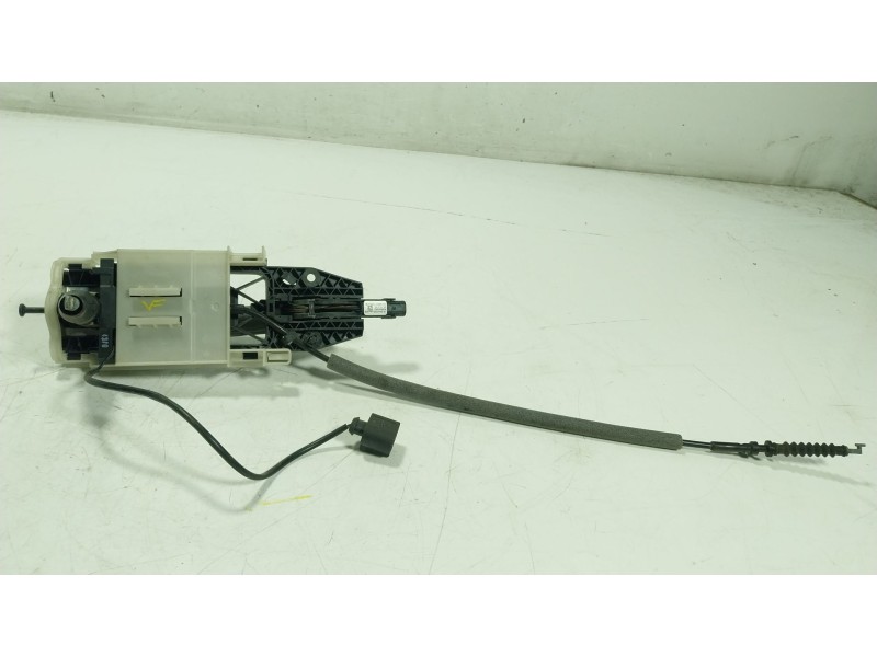 Recambio de maneta exterior delantera izquierda para porsche cayenne (92a) 4.8 turbo referencia OEM IAM  921940102 