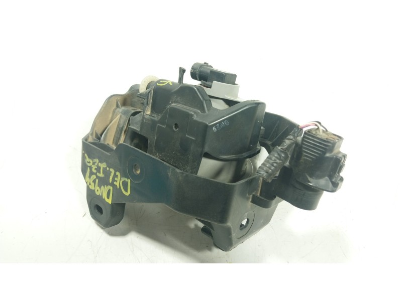 Recambio de faro antiniebla izquierdo para lexus ct (zwa10_) 200h (zwa10_) referencia OEM IAM 8122047010  