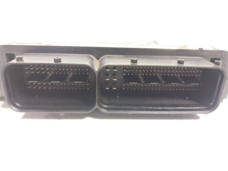 Recambio de centralita motor uce para seat arona (kj7, kjp) 1.0 tsi referencia OEM IAM  05C907309F 