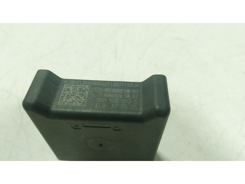 Recambio de modulo electronico para seat arona (kj7, kjp) 1.0 tsi referencia OEM IAM  5Q0906093E 