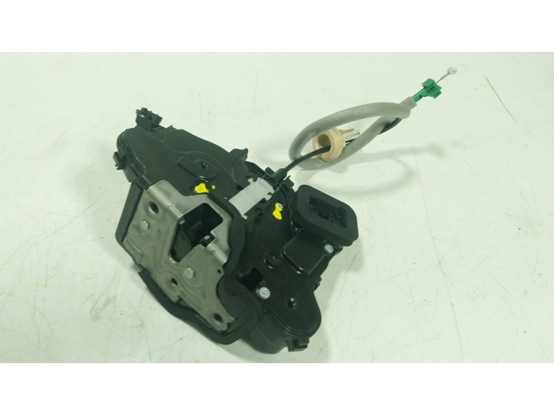 Recambio de cerradura puerta delantera derecha para seat arona (kj7, kjp) 1.0 tsi referencia OEM IAM  10B837016B 