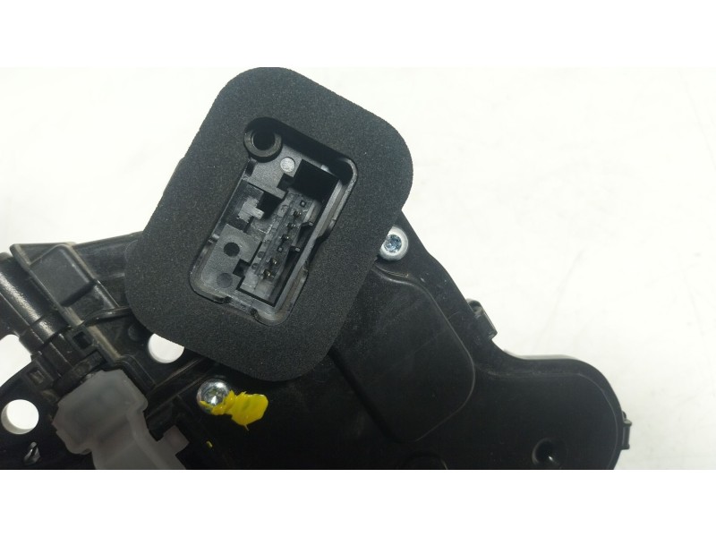 Recambio de cerradura puerta delantera derecha para seat arona (kj7, kjp) 1.0 tsi referencia OEM IAM  10B837016B 