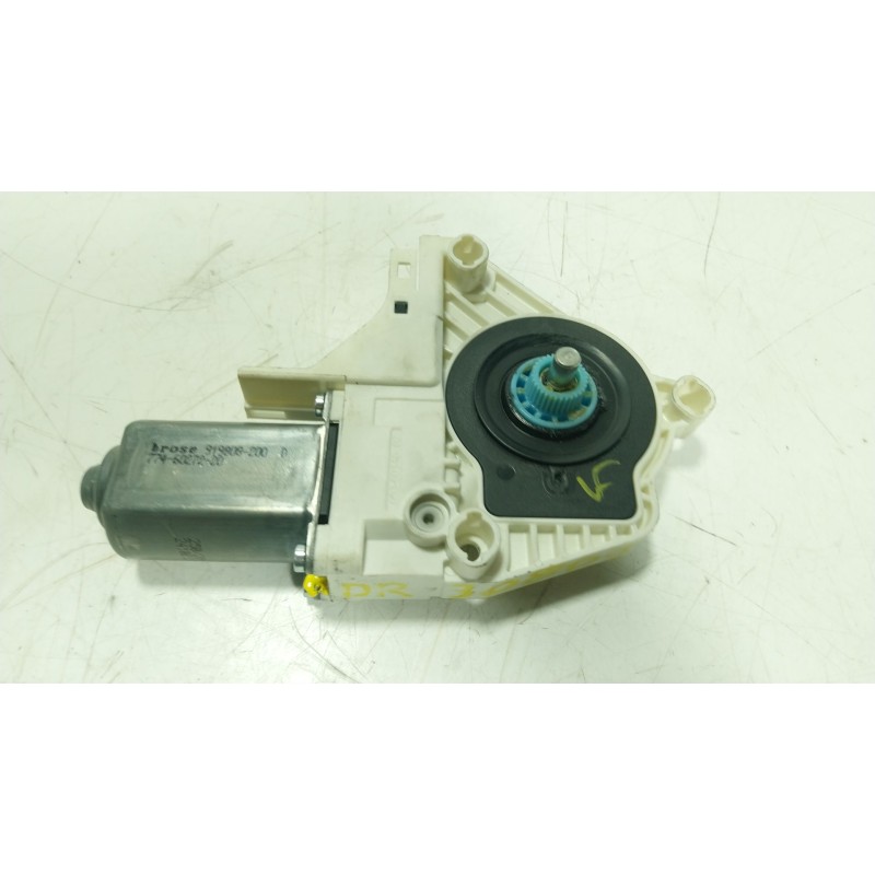 Recambio de motor elevalunas delantero izquierdo para porsche cayenne (92a) 4.8 turbo referencia OEM IAM  8K0959801B 