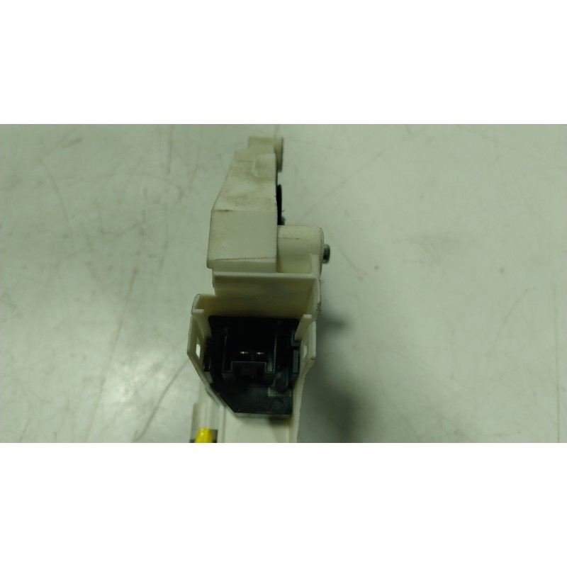 Recambio de motor elevalunas delantero izquierdo para porsche cayenne (92a) 4.8 turbo referencia OEM IAM  8K0959801B 