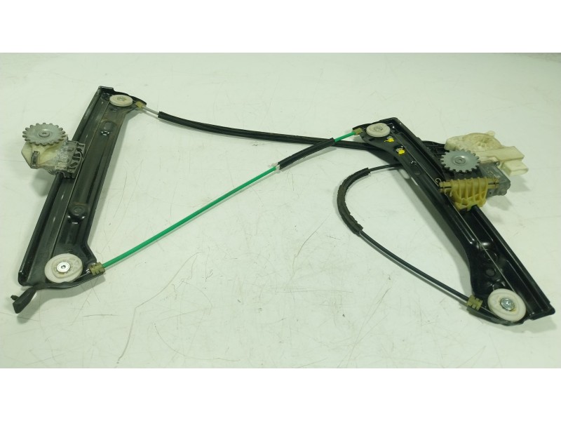 Recambio de elevalunas delantero derecho para mini mini (f56) cooper d referencia OEM IAM  7296442 