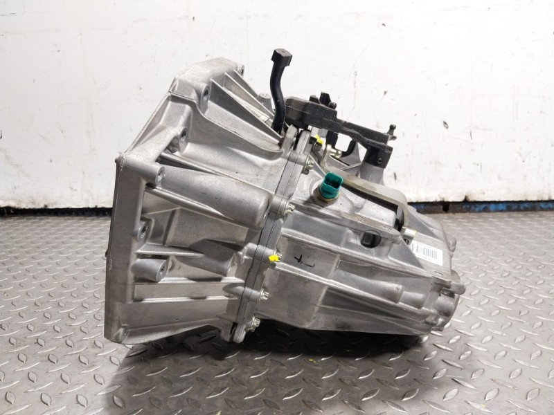 Recambio de caja cambios para renault kadjar 1.5 dci diesel fap energy referencia OEM IAM 320107382R TL4079 