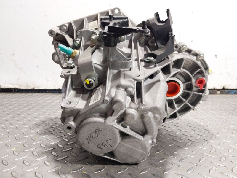 Recambio de caja cambios para renault megane iv berlina 5p 1.3 tce cat referencia OEM IAM 320100000R TL4352 