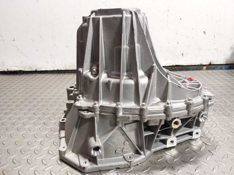 Recambio de caja cambios para renault megane iv berlina 5p 1.3 tce cat referencia OEM IAM 320100000R TL4352 