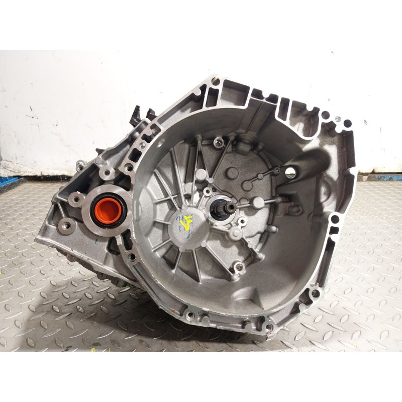 Recambio de caja cambios para renault megane iv berlina 5p 1.3 tce cat referencia OEM IAM 320100000R TL4352 