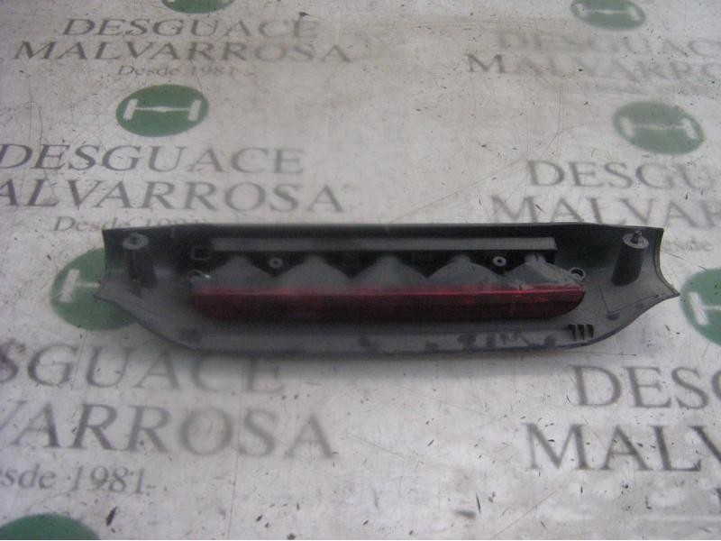 Recambio de piloto trasero central para lancia lancia y elefantino blu referencia OEM IAM   