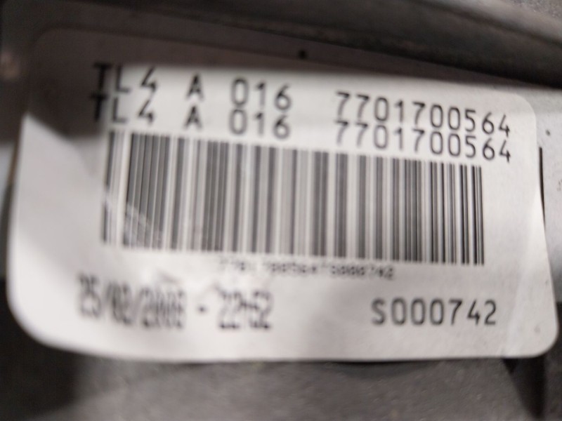 Recambio de caja cambios para renault laguna iii 1.6 16v referencia OEM IAM 7701478568 TL4A016 