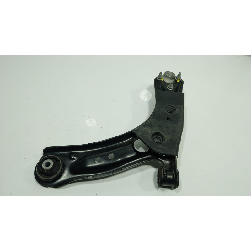 Recambio de brazo suspension superior delantero derecho para seat leon sportstourer (kl8) 2.0 tdi 85kw referencia OEM IAM  WA407