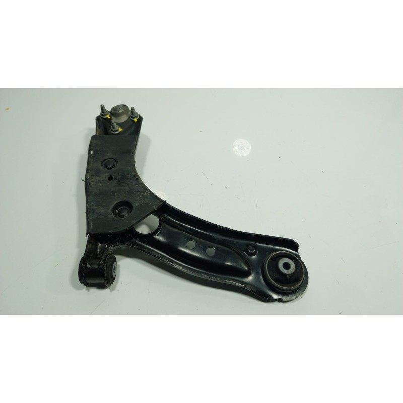 Recambio de brazo suspension superior delantero izquierdo para seat leon sportstourer (kl8) 2.0 tdi 85kw referencia OEM IAM   