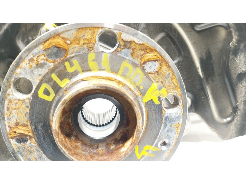 Recambio de mangueta delantera derecha para seat leon sportstourer (kl8) 2.0 tdi 85kw referencia OEM IAM  5WA407258A 