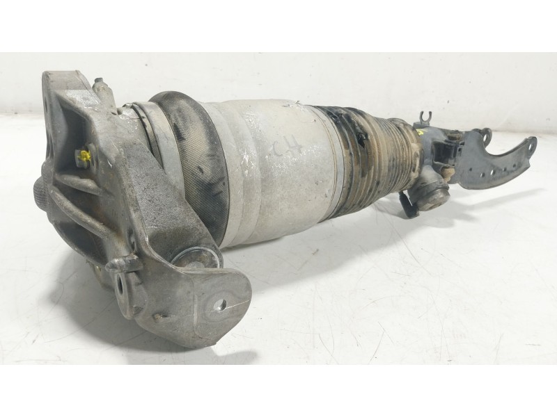 Recambio de amortiguador delantero derecho para porsche cayenne (9pa) 3.6 referencia OEM IAM   