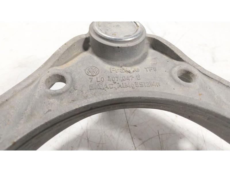 Recambio de brazo suspension superior delantero derecho para porsche cayenne (9pa) 3.6 referencia OEM IAM  7L0407047B 