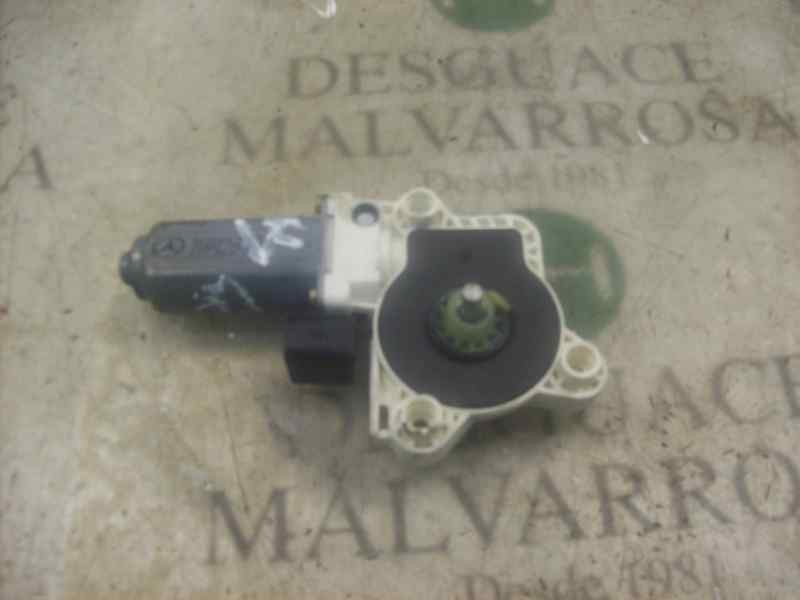 Recambio de motor elevalunas trasero derecho para mercedes-benz clase c (w203) familiar 1.8 cat referencia OEM IAM   