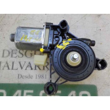 MOTOR ELEVALUNAS DELANTERO DERECHO 8W0959802 8W0959802 