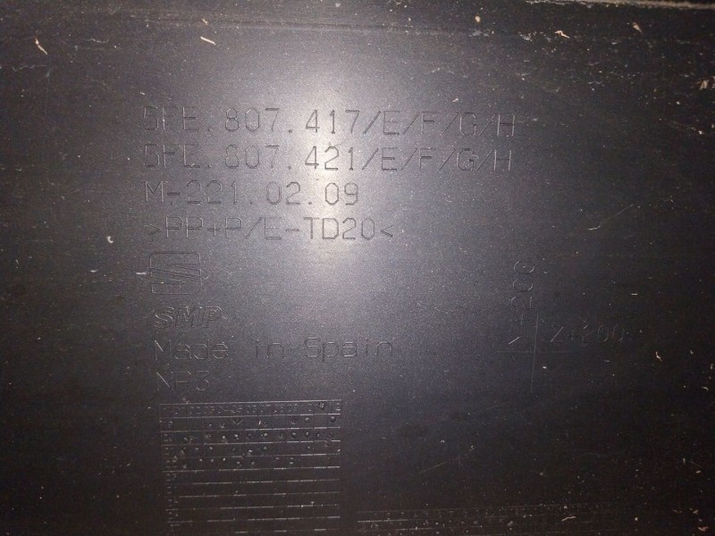 Recambio de paragolpes trasero para cupra leon sportstourer (kl8) 1.4 tsi phev referencia OEM IAM  9942530 