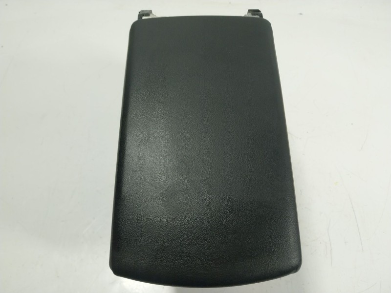 Recambio de apoyabrazos central para seat leon sportstourer (kl8) fr referencia OEM IAM  5FA864207C 