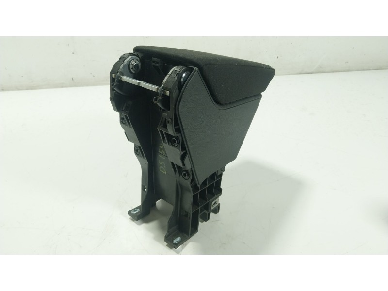 Recambio de apoyabrazos central para seat arona (kj7, kjp) 1.0 tsi referencia OEM IAM  6F0864207AH 