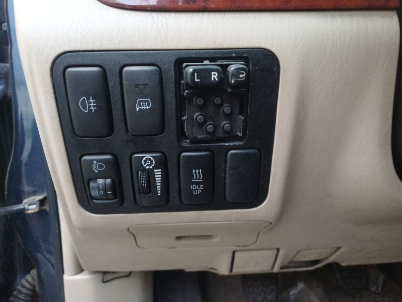 toyota land cruiser prado (_j12_) del año 2004