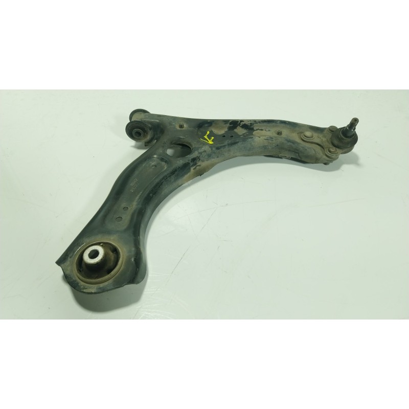 Recambio de brazo suspension inferior delantero derecho para seat arona (kj7, kjp) 1.0 tsi referencia OEM IAM   