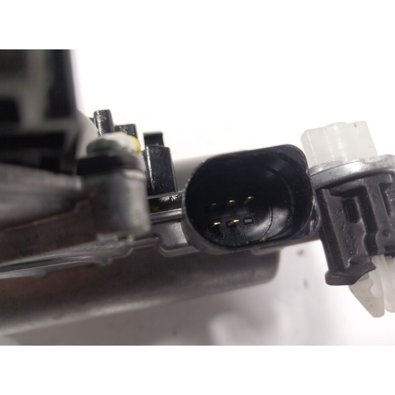 Recambio de motor c/c porton para seat leon sportstourer (kl8) fr referencia OEM IAM  3V5827887C 