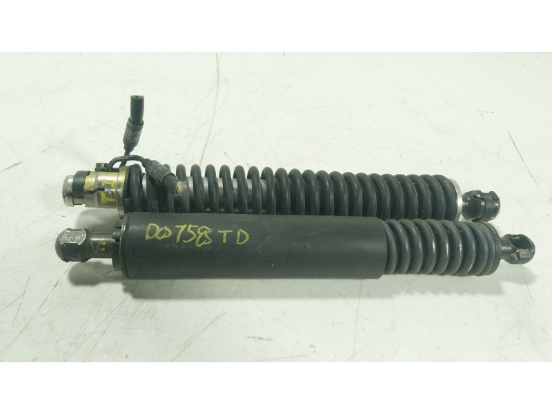 Recambio de amortiguadores maletero / porton para porsche cayenne (9pa) 3.6 referencia OEM IAM  7L5827383 