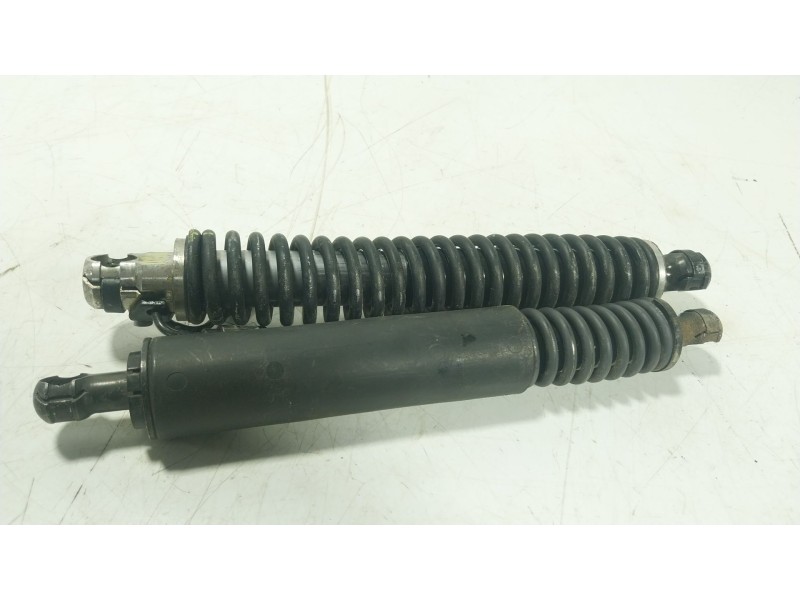 Recambio de amortiguadores maletero / porton para porsche cayenne (9pa) 3.6 referencia OEM IAM  7L5827383 