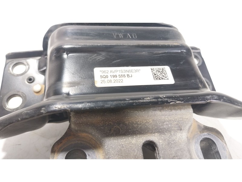 Recambio de soporte motor izquierdo para seat leon sportstourer (kl8) fr referencia OEM IAM  5Q0199555BJ 