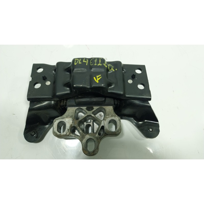 Recambio de soporte motor izquierdo para seat leon sportstourer (kl8) 2.0 tdi 85kw referencia OEM IAM  5Q0199555BJ 