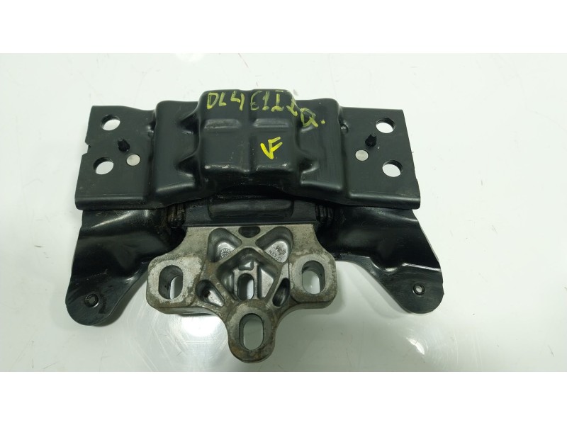Recambio de soporte motor izquierdo para seat leon sportstourer (kl8) 2.0 tdi 85kw referencia OEM IAM  5Q0199555BJ 