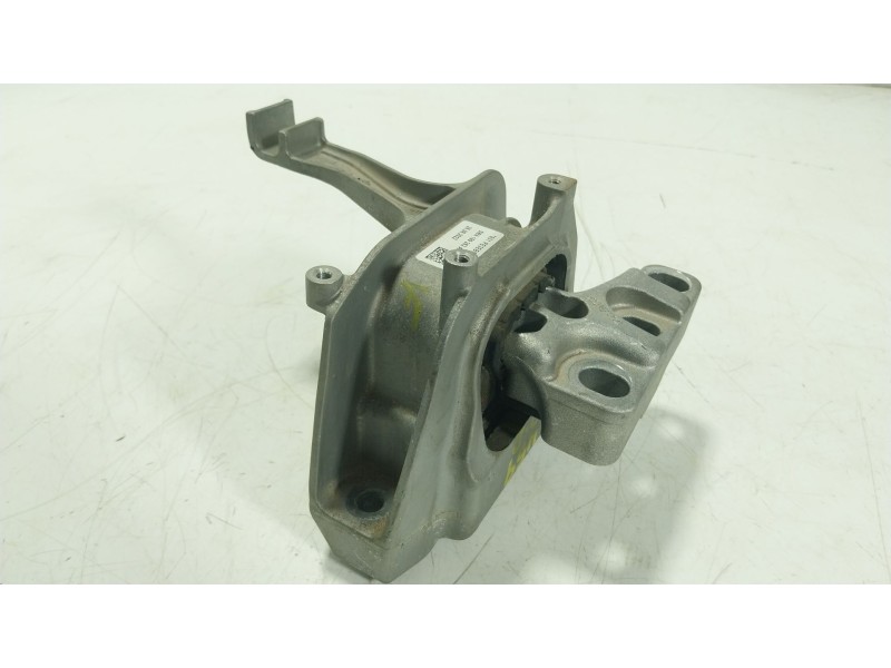 Recambio de soporte motor derecho para seat leon sportstourer (kl8) fr referencia OEM IAM  5WA199262AA 