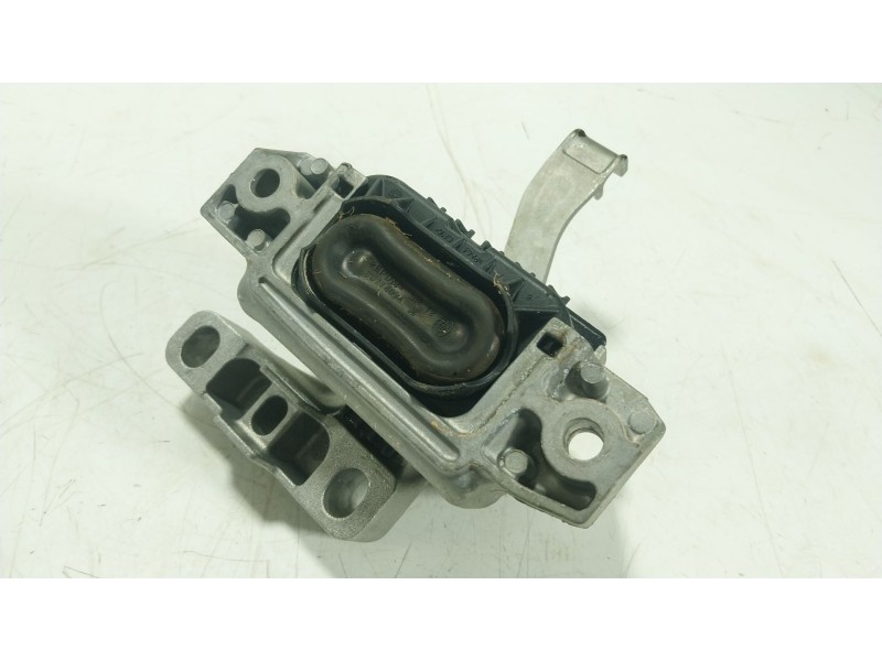 Recambio de soporte motor derecho para seat leon sportstourer (kl8) fr referencia OEM IAM  5WA199262AA 
