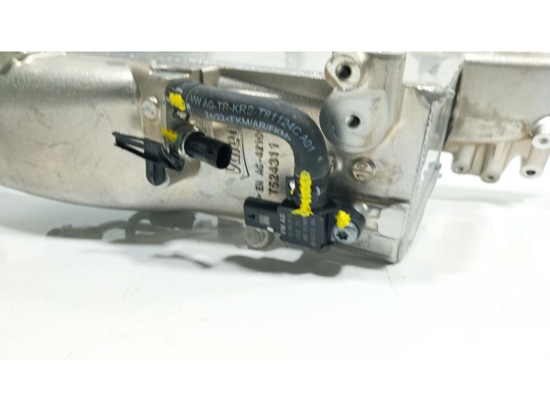 Recambio de intercooler para seat leon sportstourer (kl8) 2.0 tdi 85kw referencia OEM IAM  05L129766R 