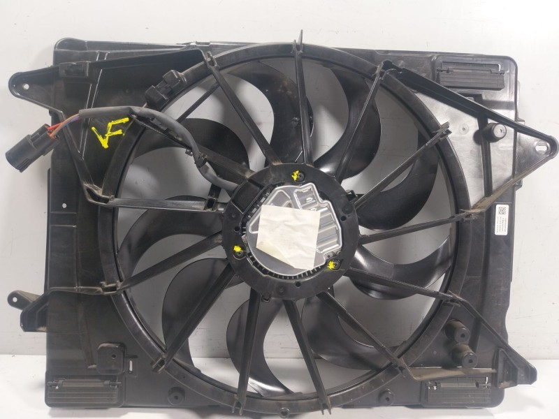 Recambio de electroventilador para ford kuga iii (dfk) 1.5 ecoboost referencia OEM IAM 2421567 LX618C607AC 