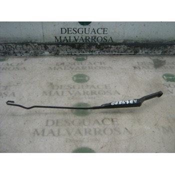 BRAZO LIMPIA DELANTERO DERECHO 