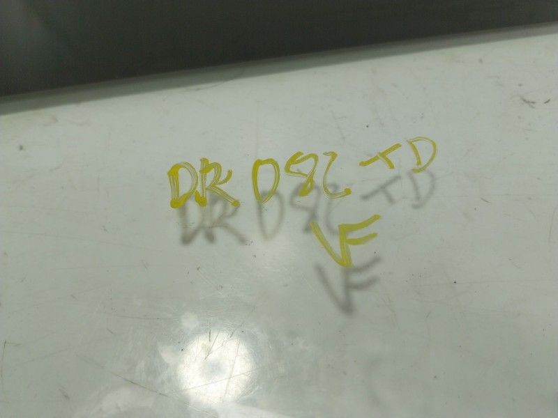 Recambio de cristal puerta trasero derecho para kia rio iv (yb, sc, fb) 1.2 cvvt referencia OEM IAM   