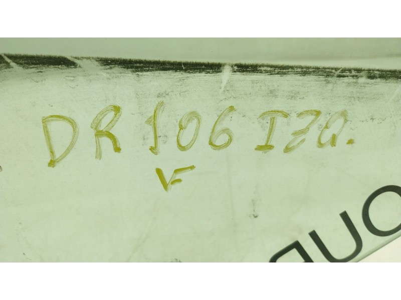 Recambio de cristal puerta delantero izquierdo para chevrolet camaro 6.2 referencia OEM IAM 22840055  