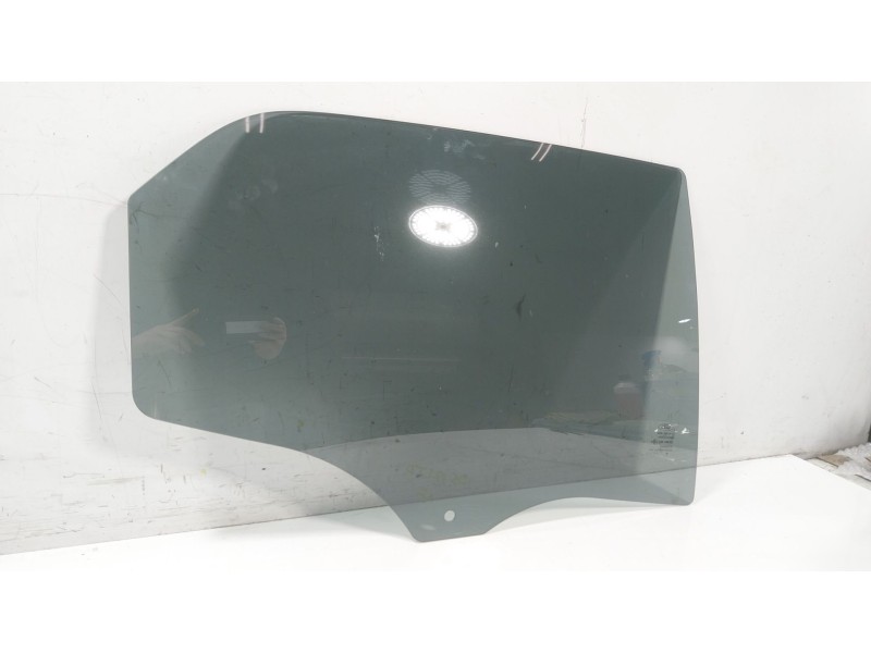 Recambio de cristal puerta trasero derecho para ford ecosport 1.0 ecoboost referencia OEM IAM 1848265 DN1BA25712C 