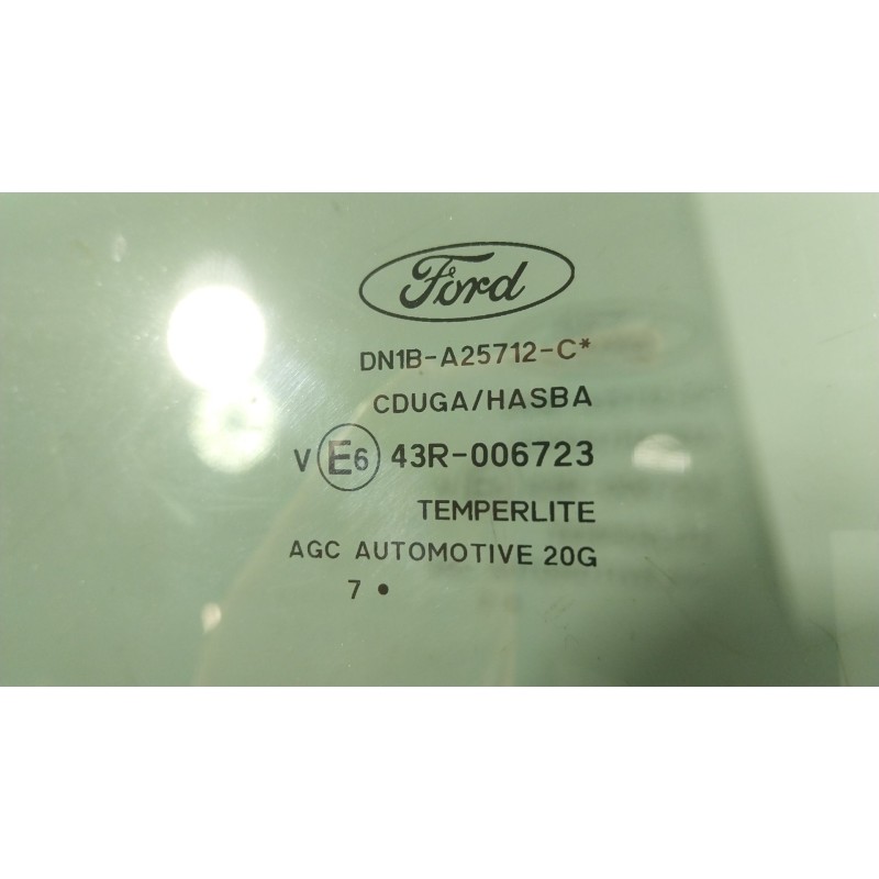 Recambio de cristal puerta trasero derecho para ford ecosport 1.0 ecoboost referencia OEM IAM 1848265 DN1BA25712C 