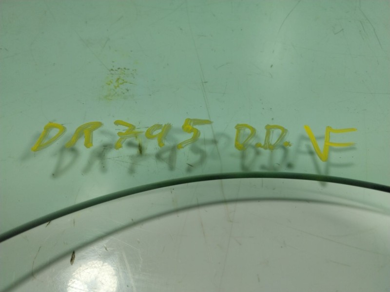 Recambio de cristal puerta delantero derecho para seat arona (kj7, kjp) 1.0 tsi referencia OEM IAM 6F9845202A  